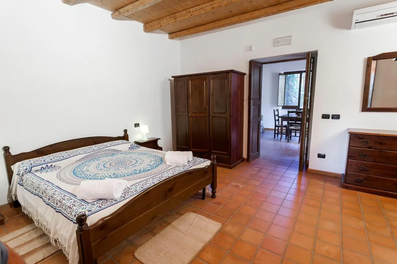 Country house Agricontura Guest House Capri Leone Italy